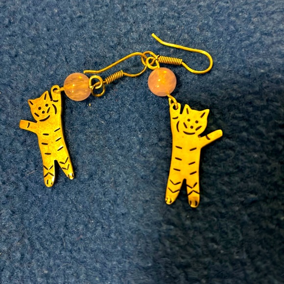 Jewelry - Cat Silver Earrings 🐈⬛